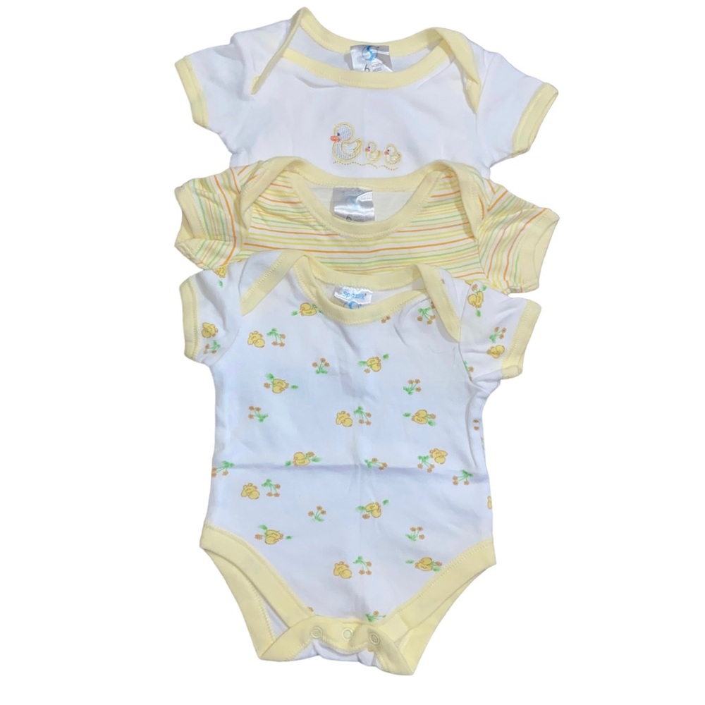 Spasilk baby unisex yellow size 6M bundle of 3 bodysuits onesies ducks